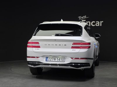 GENESIS GV80 - 3