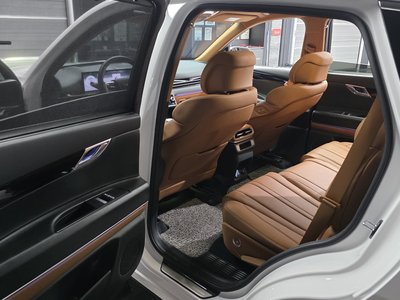 2024 Genesis GV80 — миниатюра 11