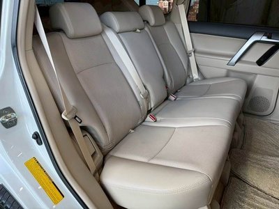 TOYOTA LAND CRUISER PRADO - 6