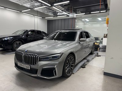 BMW 7 SERIES - 1