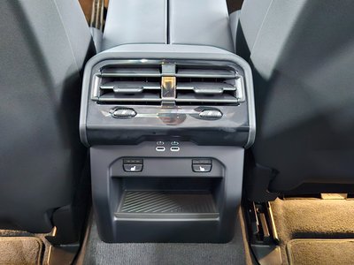 2026 BMW 5 SERIES — миниатюра 16