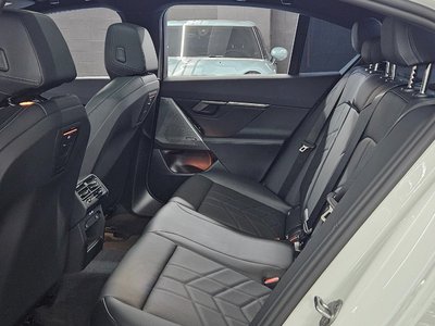 2026 BMW 5 SERIES — миниатюра 15