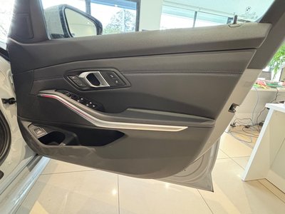 BMW 3 SERIES TOURING - 9