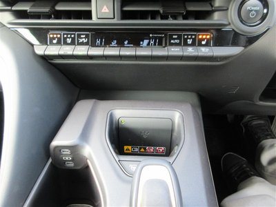 2023 Toyota CROWN CROSSOVER — миниатюра 33