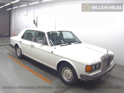 ROLLS-ROYCE SILVER SPIRIT