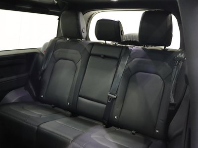 LAND ROVER DEFENDER - 5