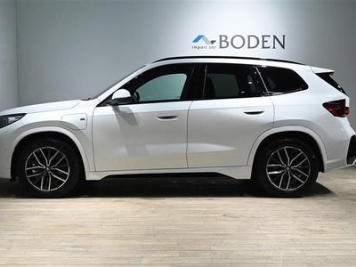 BMW IX1 - 4