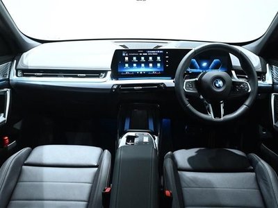 BMW IX1 - 10