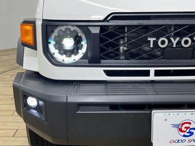 2024 Toyota LAND CRUISER 70 thumbnail 19