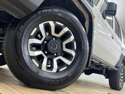 2024 Toyota LAND CRUISER 70 thumbnail 20