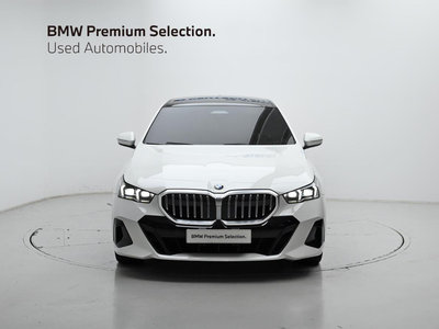 BMW 5 SERIES - 2