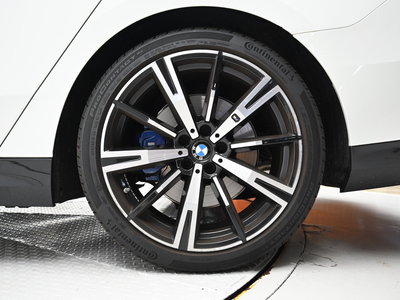 BMW 5 SERIES - 6