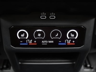 2024 BMW 5 SERIES thumbnail 15