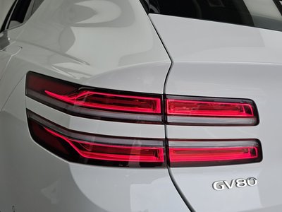 2021 Genesis GV80 — фото 10