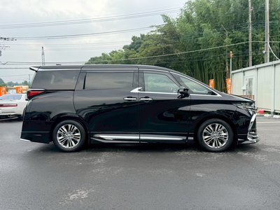 2024 Toyota ALPHARD photo 9