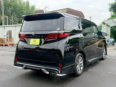 2024 Toyota ALPHARD photo 5