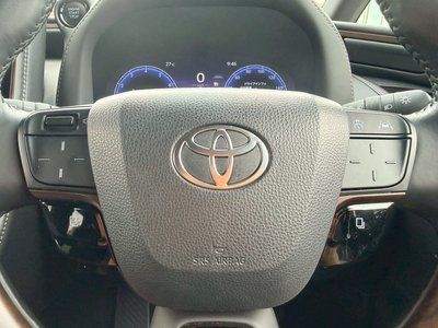 صورة مصغرة 17 لـ 2024 Toyota ALPHARD