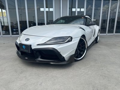 TOYOTA SUPRA - 1