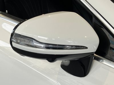 MERCEDES-BENZ CLS - 9