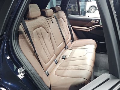 2024 BMW X5 thumbnail 17