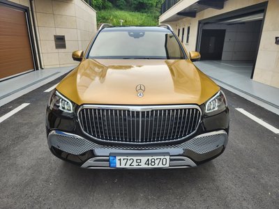 MERCEDES-BENZ GLS - 2
