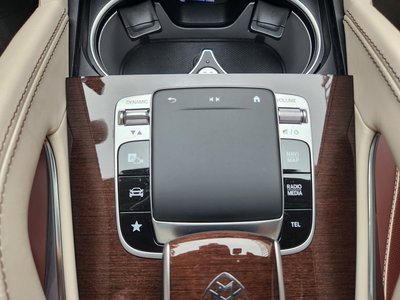 MERCEDES-BENZ GLS - 9