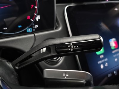 MERCEDES-BENZ E-CLASS - 9