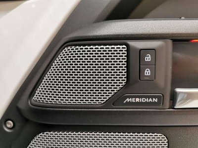 2024 LAND Rover DEFENDER — миниатюра 11