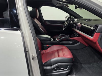 صورة مصغرة 11 لـ 2024 Porsche CAYENNE