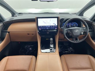 2025 Toyota VELLFIRE — фото 2