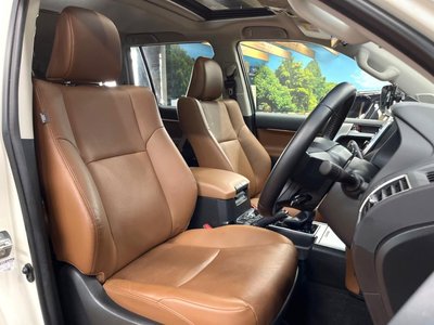 2022 Toyota LAND CRUISER PRADO — фото 8