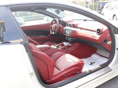 2013 Ferrari FF — миниатюра 25