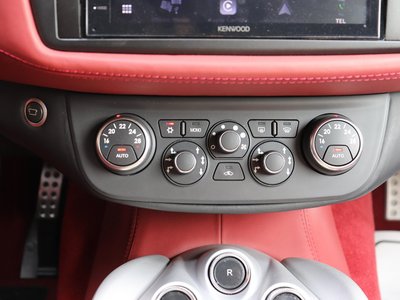 FERRARI FF - 5