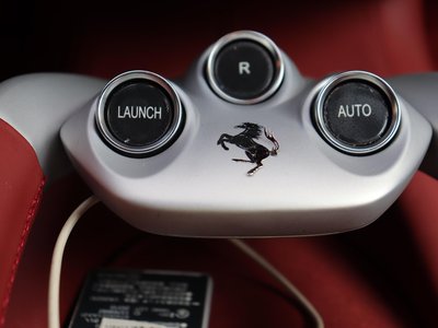 FERRARI FF - 4