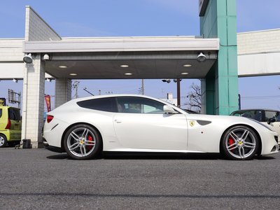 2013 Ferrari FF — миниатюра 19