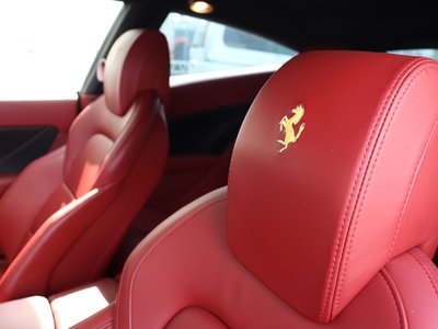 2013 Ferrari FF — миниатюра 11