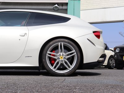 2013 Ferrari FF — миниатюра 37