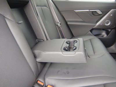 2025 BMW M5 缩略图 59