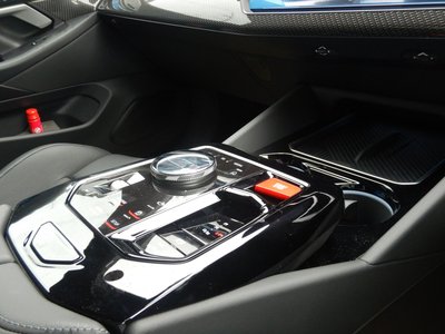 2025 BMW M5 缩略图 13