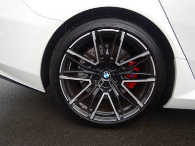 2025 BMW M5 缩略图 34