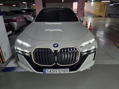 صورة 1 لـ 2023 BMW 7 SERIES