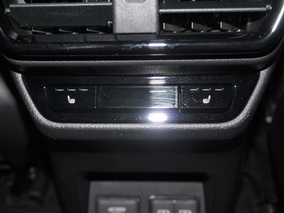 صورة 9 لـ 2023 Lexus NX