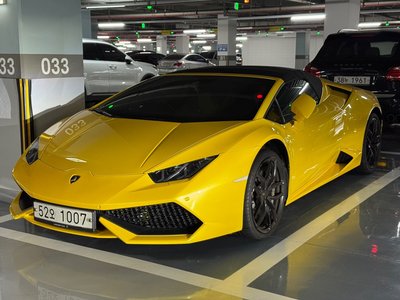 LAMBORGHINI HURACAN