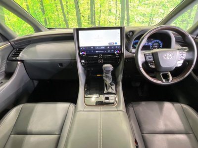 2024 Toyota ALPHARD — фото 2