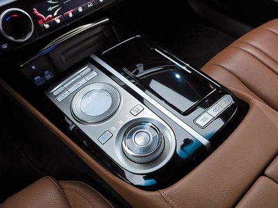 GENESIS G80 (RG3) - 9