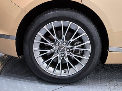 GENESIS G80 (RG3) - 6