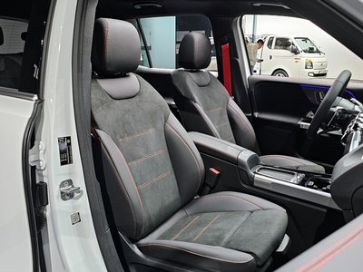 MERCEDES-BENZ GLB - 10