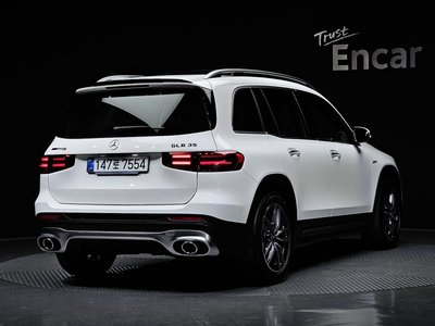 MERCEDES-BENZ GLB - 3