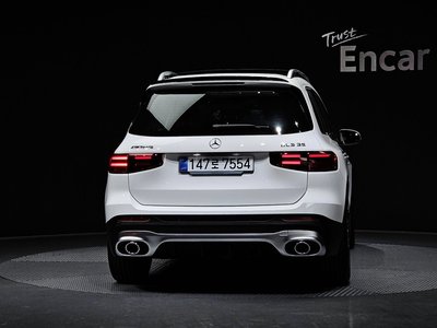 MERCEDES-BENZ GLB - 4