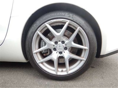 MERCEDES-BENZ GT AMG - 9